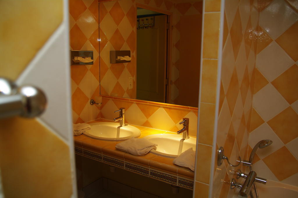 Residence Le Saint Victor Fontvieille Room photo